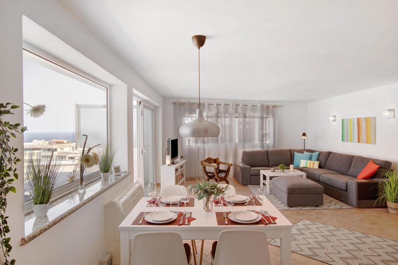Apartment Seaside ลอส เรอาเลคอส ภายนอก รูปภาพ